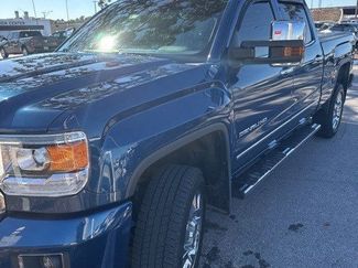 Used 2016 GMC Sierra 2500 Denali w/ Duramax Plus Package video 1