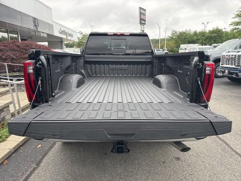 New 2025 GMC Sierra 2500 SLT image 28