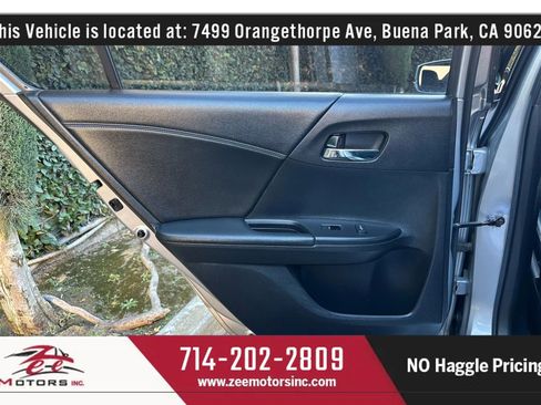 Used 2017 Honda Accord Touring image 48