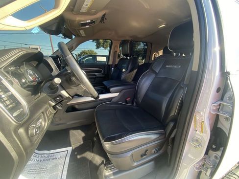 Used 2022 RAM 2500 Laramie w/ Safety Group B image 13