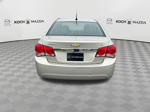 Used 2014 Chevrolet Cruze LT FWD image 6