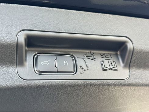 New 2026 Ford Explorer Platinum AWD/4WD image 21
