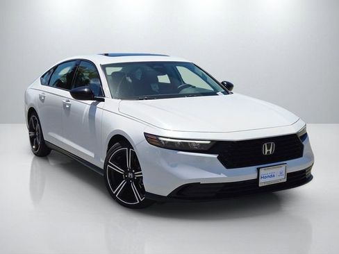 New 2026 Honda Accord SE image 1
