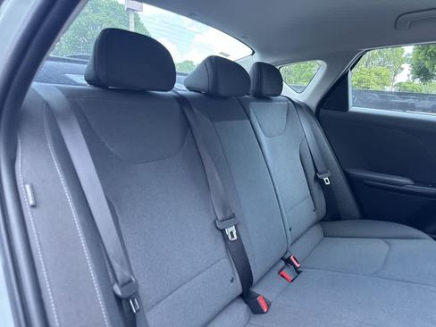 Certified 2025 Kia K4 FWD image 26