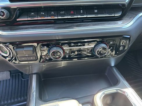 New 2025 Chevrolet Silverado 1500 LTZ w/ LTZ Premium Package image 23