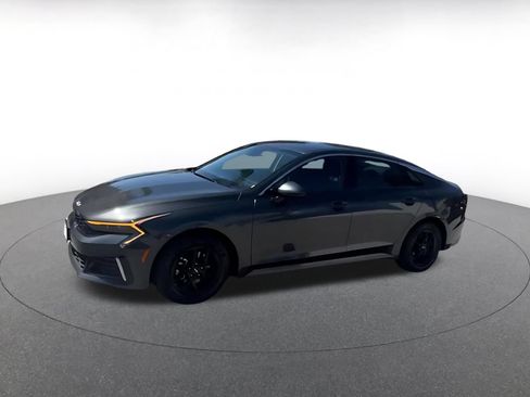 Used 2025 Kia K5 LXS FWD image 8