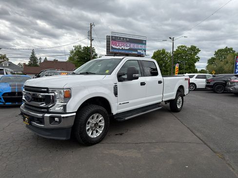 Used 2020 Ford F250 XLT w/ XLT Value Package AWD/4WD image 2