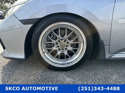 Used 2018 Honda Civic Si image 9