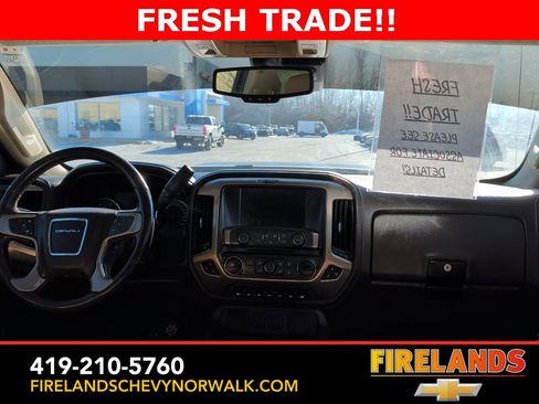 Used 2017 GMC Sierra 3500 Denali w/ Duramax Plus Package image 9