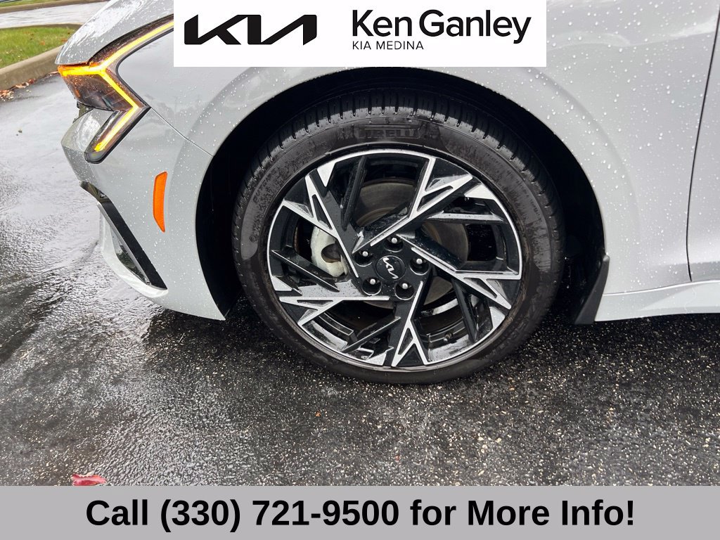 Certified 2025 Kia K5 GT-Line AWD/4WD image 17