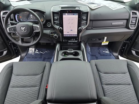 New 2026 RAM 1500 Big Horn/Lone Star image 9