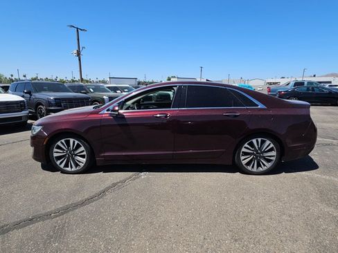 Used 2017 Lincoln MKZ Reserve w/ Luxury Package FWD image 8