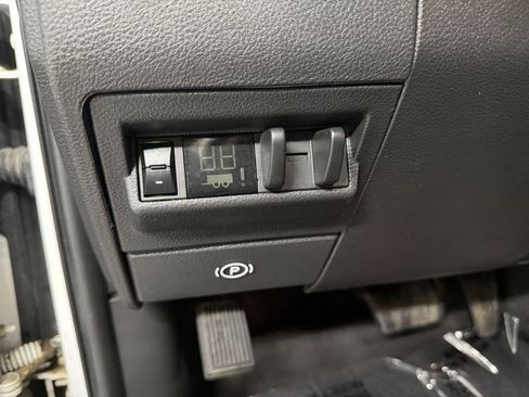 Used 2012 RAM 1500 Sport w/ Sport Premium Group image 15