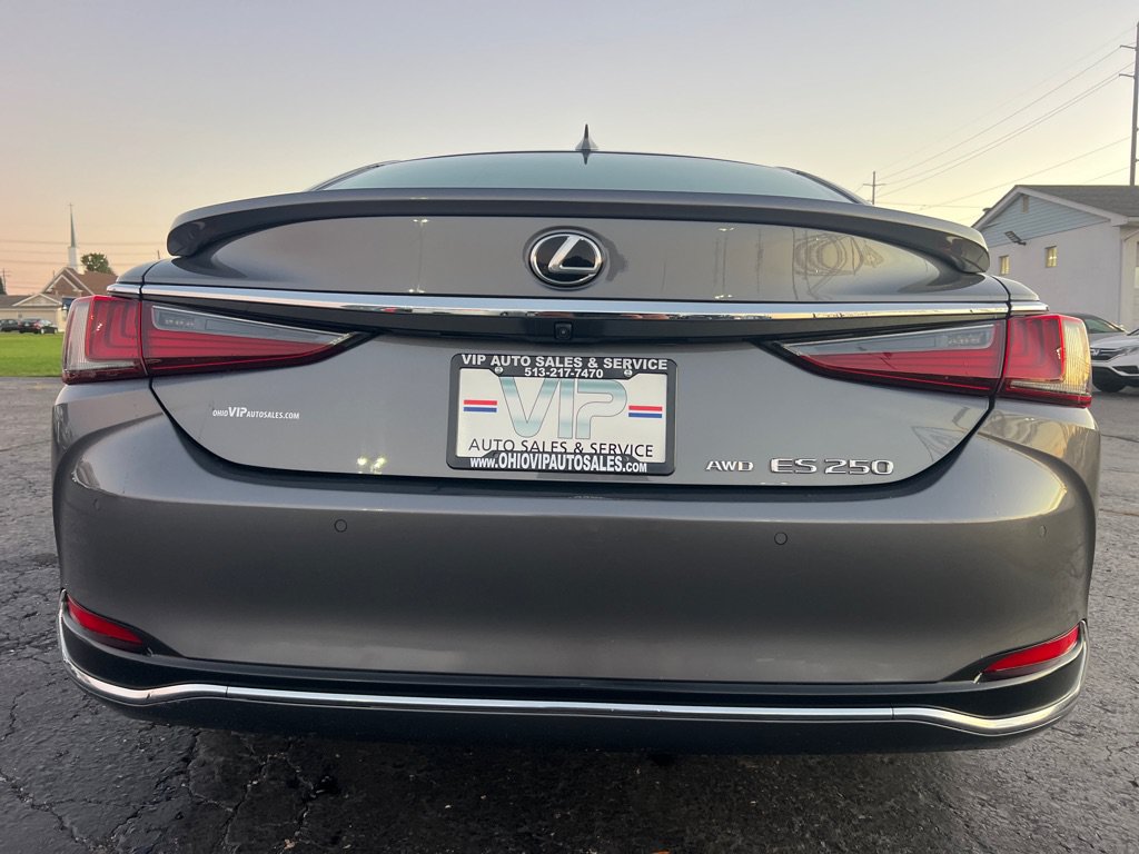 Used 2021 Lexus ES 250 w/ Luxury Package AWD/4WD image 6