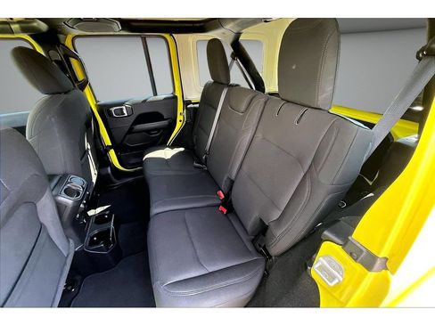 Used 2023 Jeep Wrangler Unlimited Sahara AWD/4WD image 35