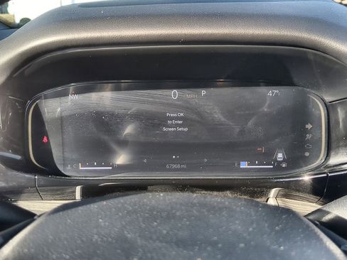 Used 2022 Jeep Wagoneer Series III w/ Flexible Seating Group image 11