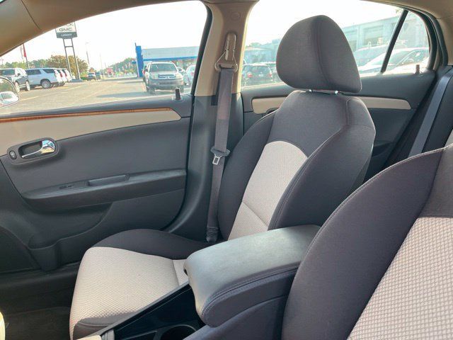 Used 2010 Chevrolet Malibu LT w/ Power Convenience Package FWD image 9