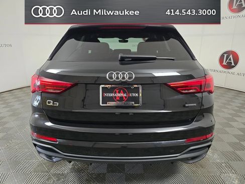 Used 2023 Audi Q3 2.0T Premium w/ Convenience Package AWD/4WD image 8