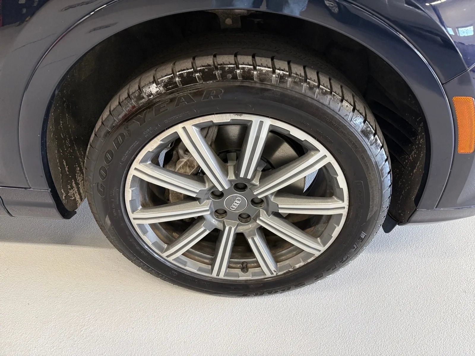 Used 2017 Audi Q7 3.0T Premium Plus AWD/4WD image 37