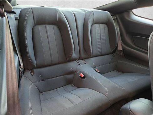Used 2019 Ford Mustang Coupe w/ Equipment Group 101A RWD image 18