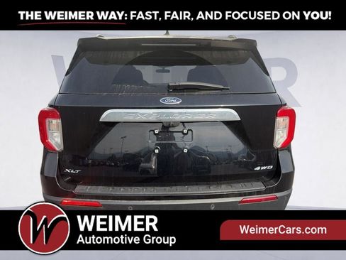 Used 2022 Ford Explorer XLT w/ Equipment Group 202A AWD/4WD image 5