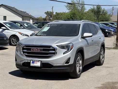 Used 2019 GMC Terrain SLT image 9