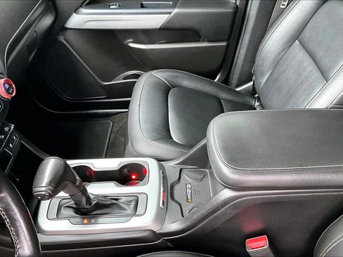 Used 2018 Chevrolet Colorado ZR2 AWD/4WD image 15