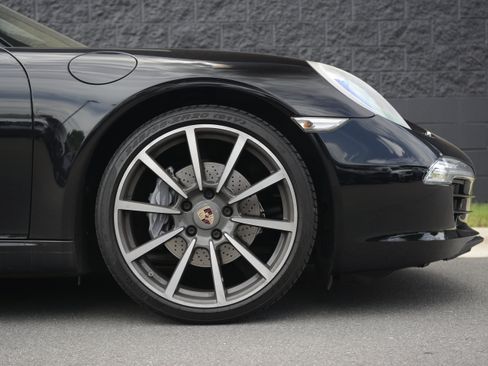Certified 2014 Porsche 911 Carrera RWD image 11