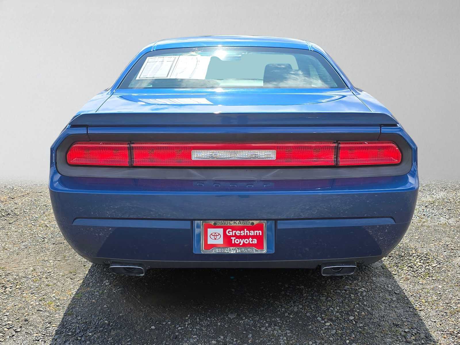 Used 2010 Dodge Challenger R/T RWD image 4