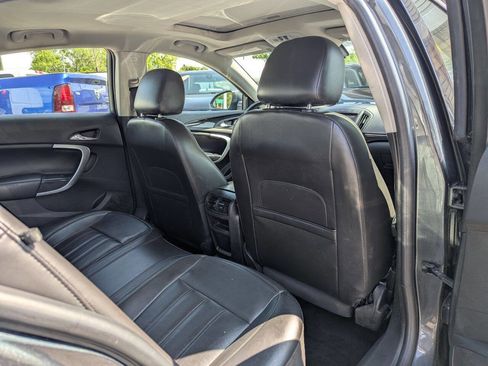 Used 2017 Buick Regal Sport Touring image 18