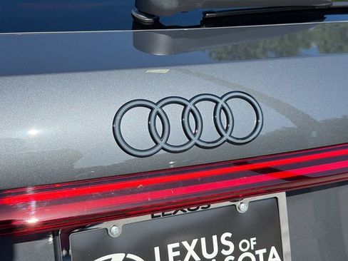 Used 2025 Audi SQ5 Premium Plus AWD/4WD image 11