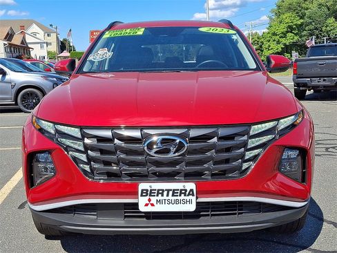 Used 2023 Hyundai Tucson SEL w/ Convenience Package image 2