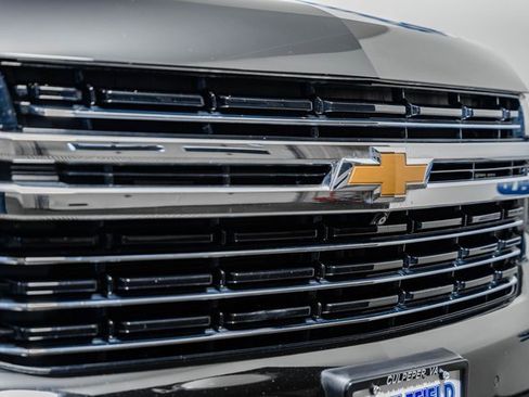 Used 2021 Chevrolet Tahoe LT w/ LT Signature Package image 14