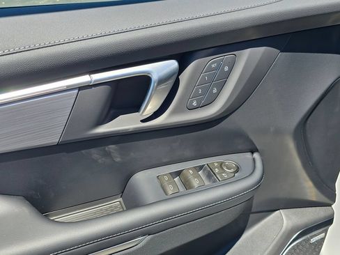 New 2026 Buick Enclave Preferred w/ Power Package AWD/4WD image 22