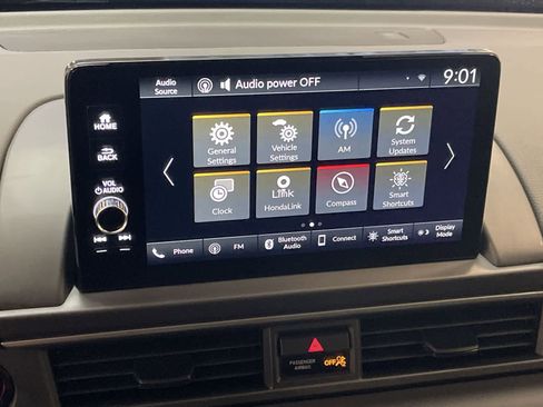 Certified 2025 Honda Pilot EX-L image 4