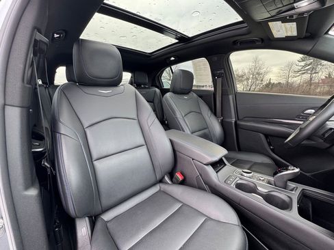 Certified 2024 Cadillac XT4 Sport w/ Cold Weather Package image 31