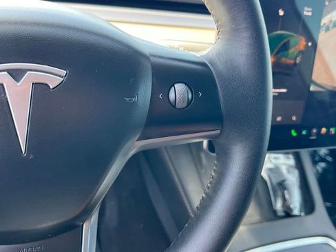 Used 2023 Tesla Model Y Long Range AWD/4WD image 20