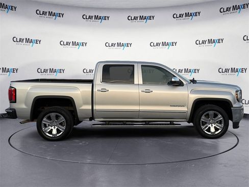 Used 2017 GMC Sierra 1500 SLT image 6