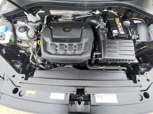 Used 2018 Volkswagen Tiguan S FWD image 11