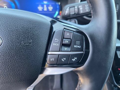 Used 2021 Ford Explorer Platinum w/ Equipment Group 601A AWD/4WD image 22