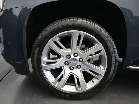 Used 2019 Cadillac Escalade Luxury image 66