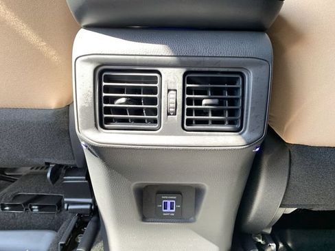 Certified 2025 Toyota RAV4 LE AWD/4WD image 31