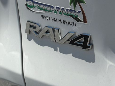 Used 2024 Toyota RAV4 XLE w/ Convenience Package FWD image 47