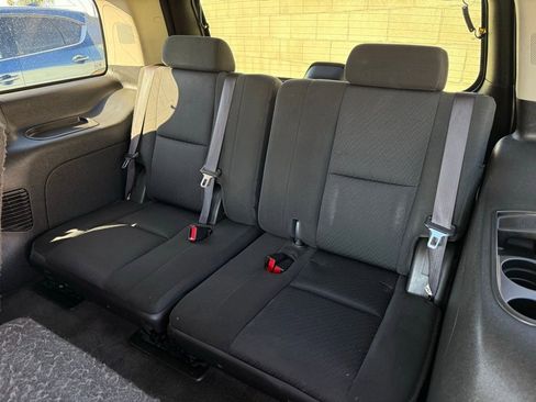 Used 2013 Chevrolet Tahoe LS image 11
