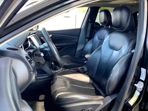 Used 2015 Dodge Dart Limited FWD image 8