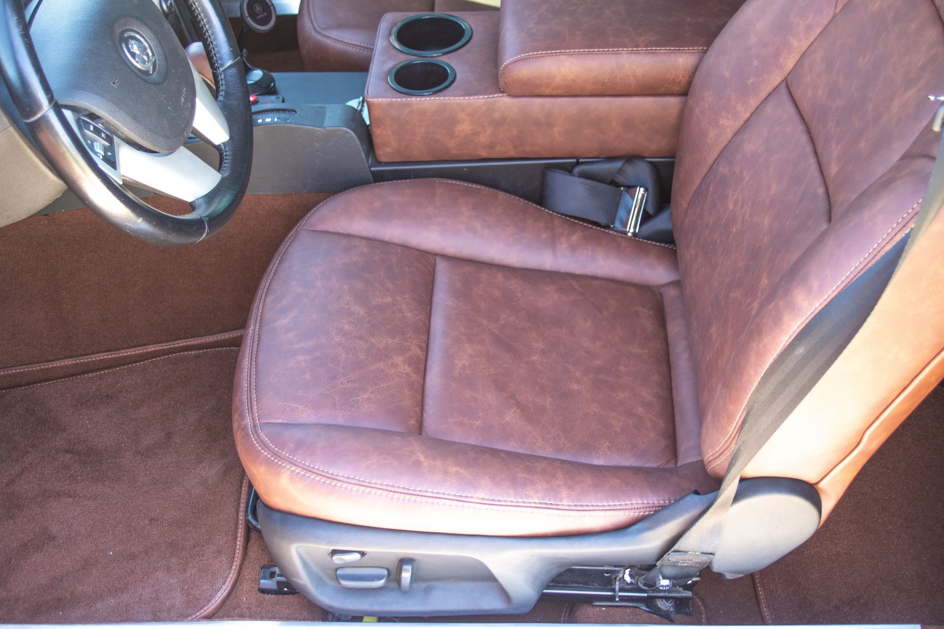 Used 2013 Chevrolet Caprice RWD image 20