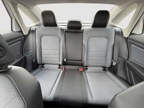 New 2025 Volkswagen Jetta SE image 16