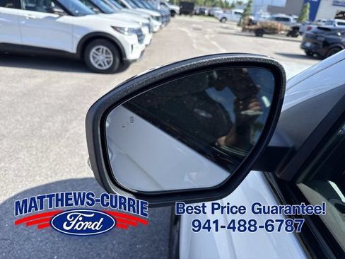 New 2026 Ford Expedition Max Platinum w/ Stealth Appearance Package AWD/4WD image 8