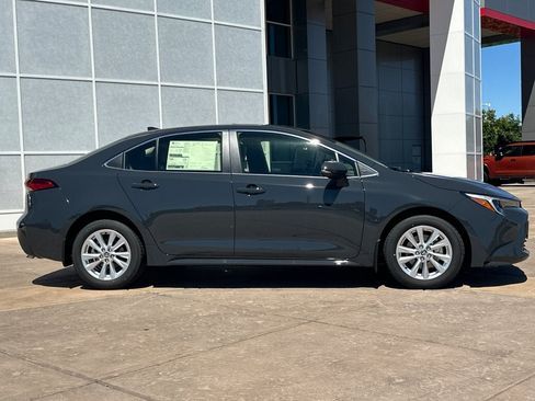 New 2026 Toyota Corolla XLE FWD image 3