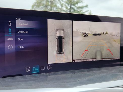 New 2025 Cadillac Escalade IQ Luxury 2 w/ LPO, Radiant Package image 12